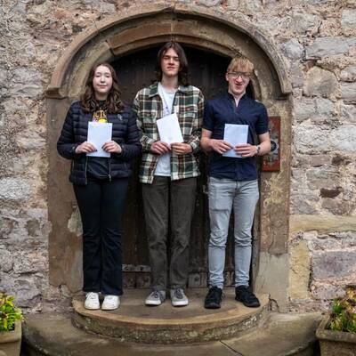 GCSE Results 23 web 5