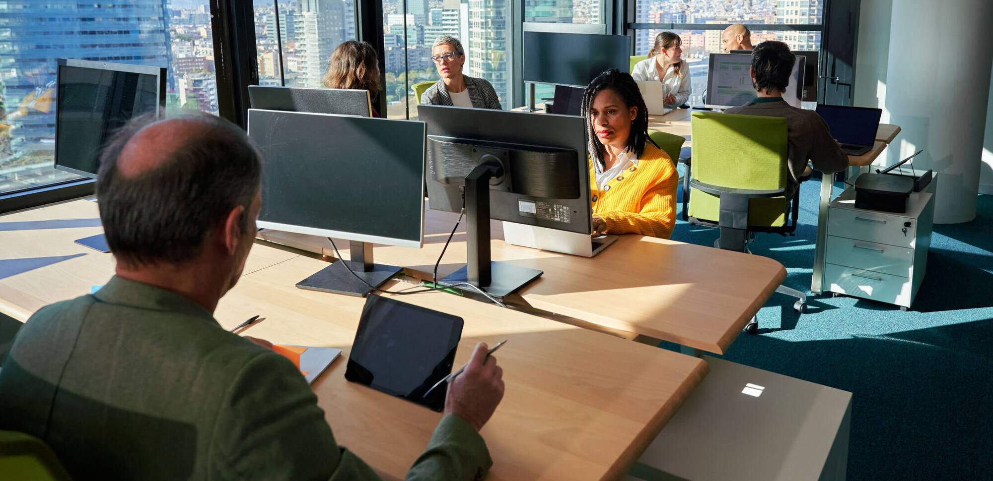 Business team working on computers in modern offic 2026 03 25 09 12 38 utc